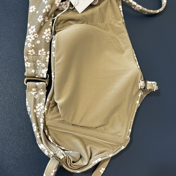 Andie Bikini Top M Olive Ditsy Floral Bora Bora NWT Convertible Straps 7765 - Picture 7 of 16